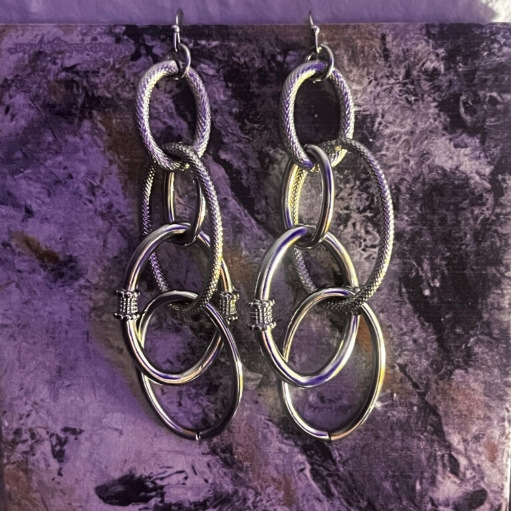Elegant Silver Chain Link Earrings